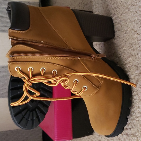 Heeled Boots - Picture 2 of 3